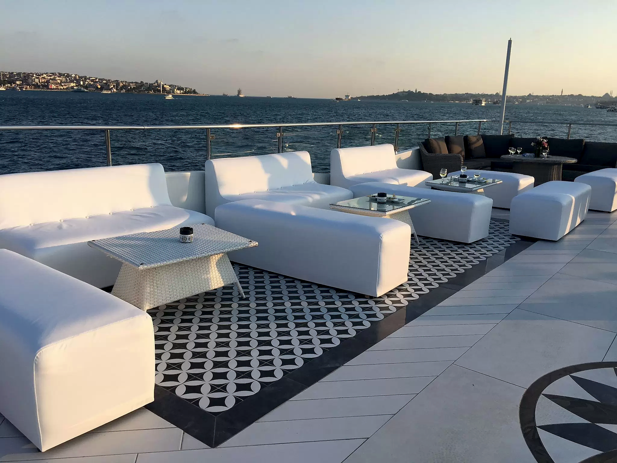 16cf7843 e93c 46e8 a8c2 5b1f4de13ca2