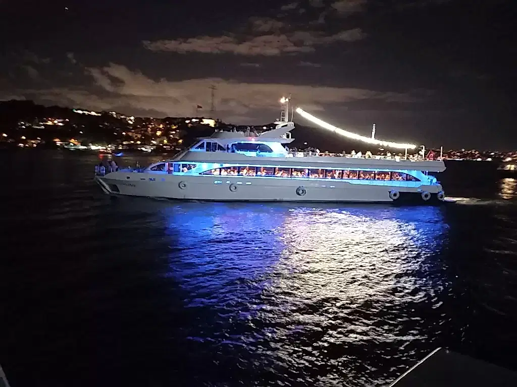 a5e15bea 2b69 45a4 8089 d95f3bccea35