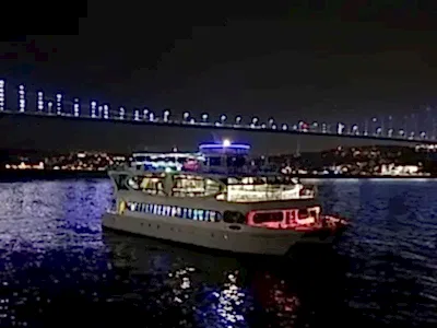 dinner cruise dinner cruise